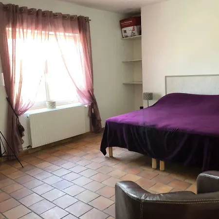 Gites De Charme A Milly-La-Foret Exterior foto